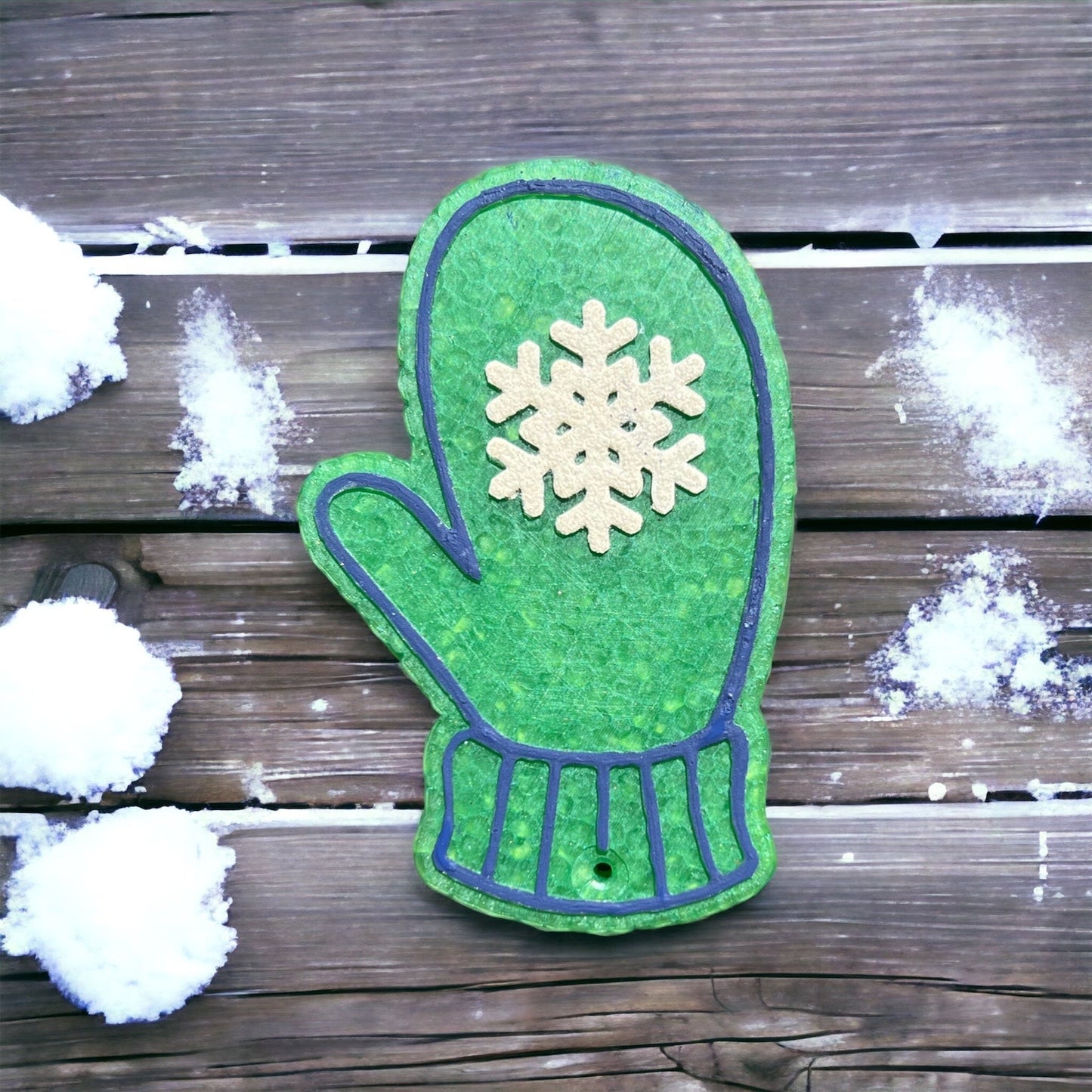 Winter Mitten in Green Freshie